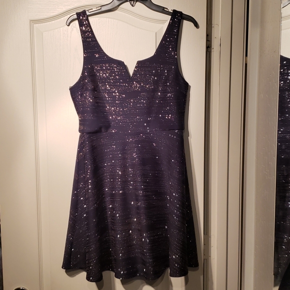 Francesca's Collection navy blue and gold dress - Picture 1 of 7